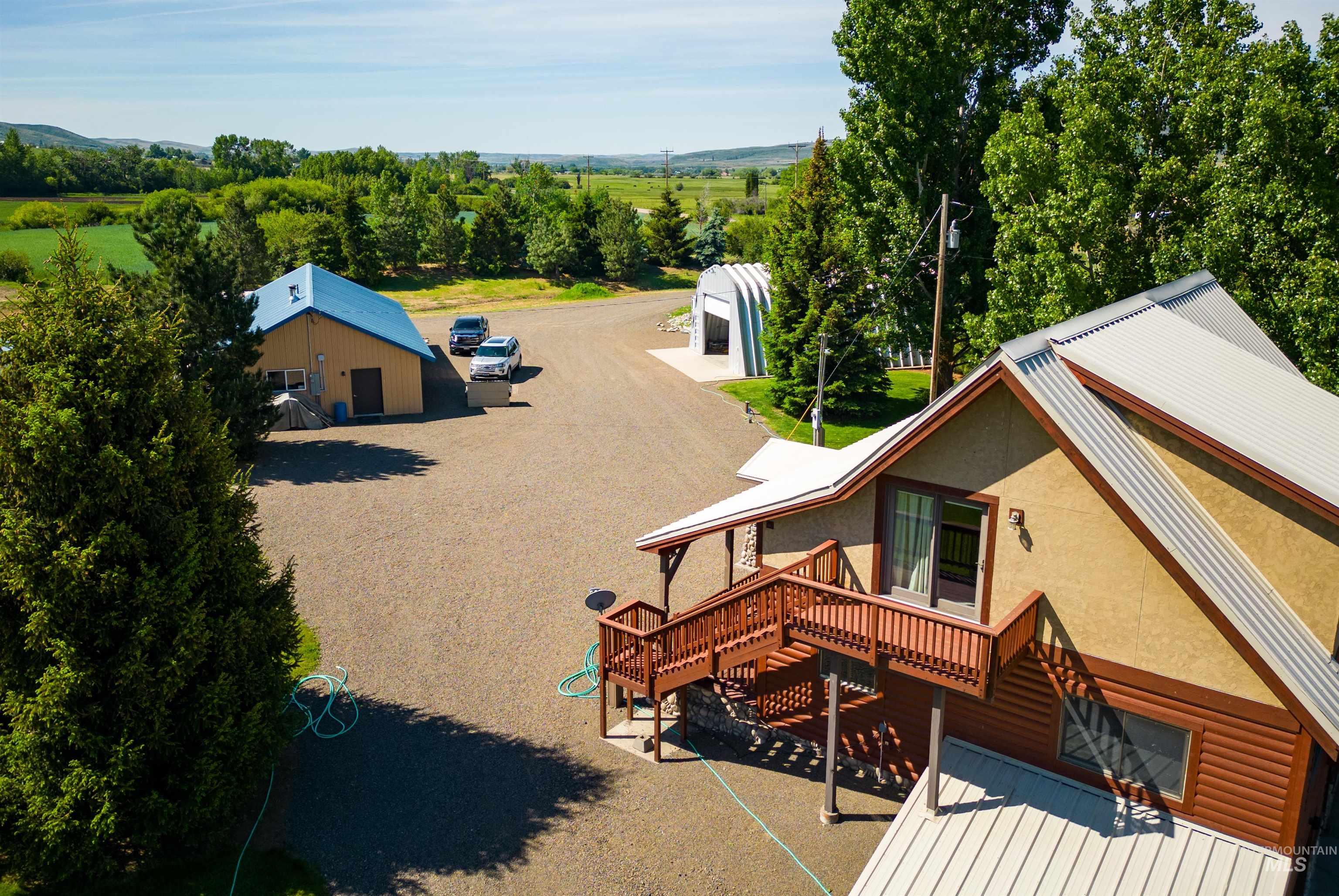 2260 Highway 95 Property Photo 7