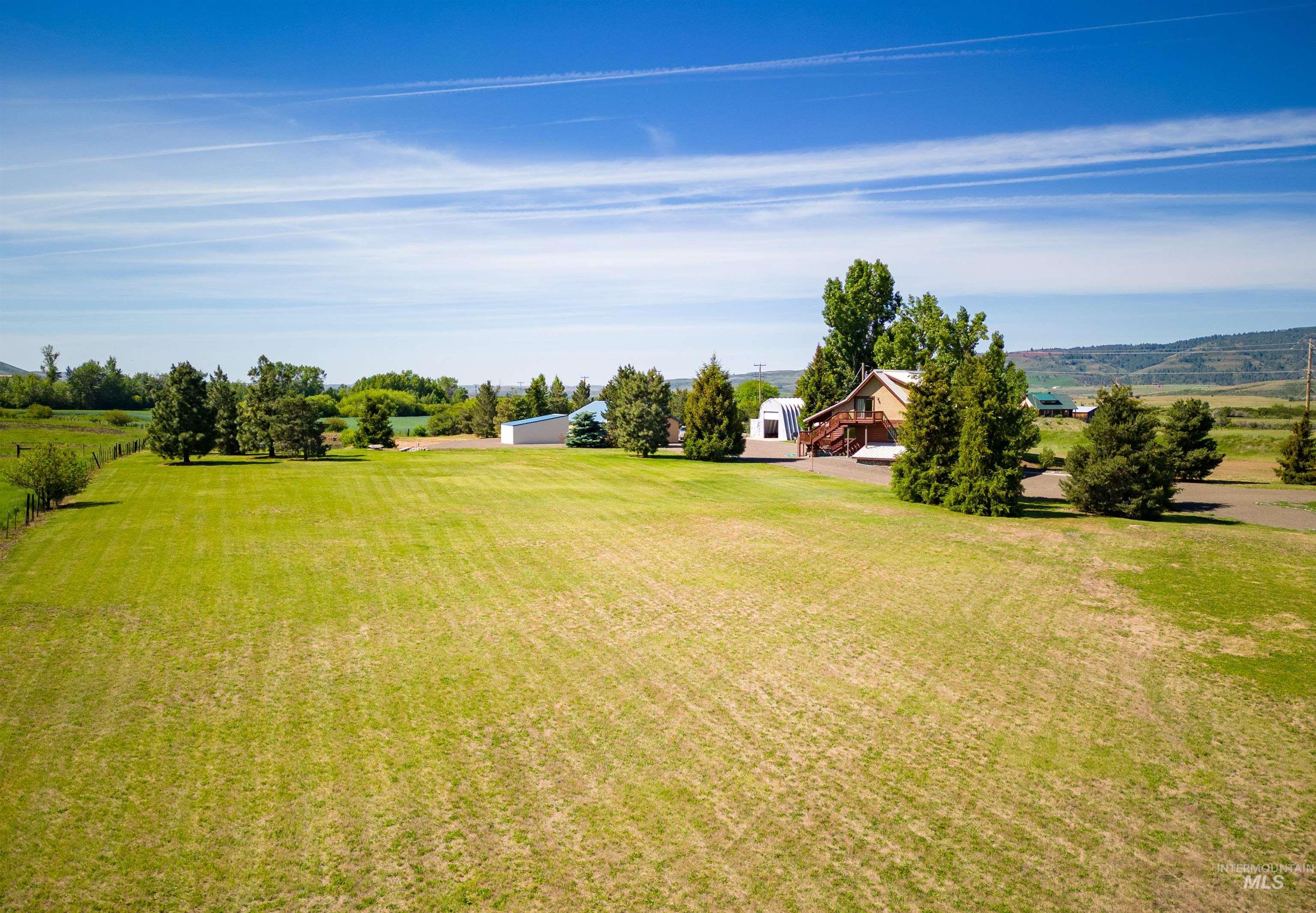 2260 Highway 95 Property Photo 8