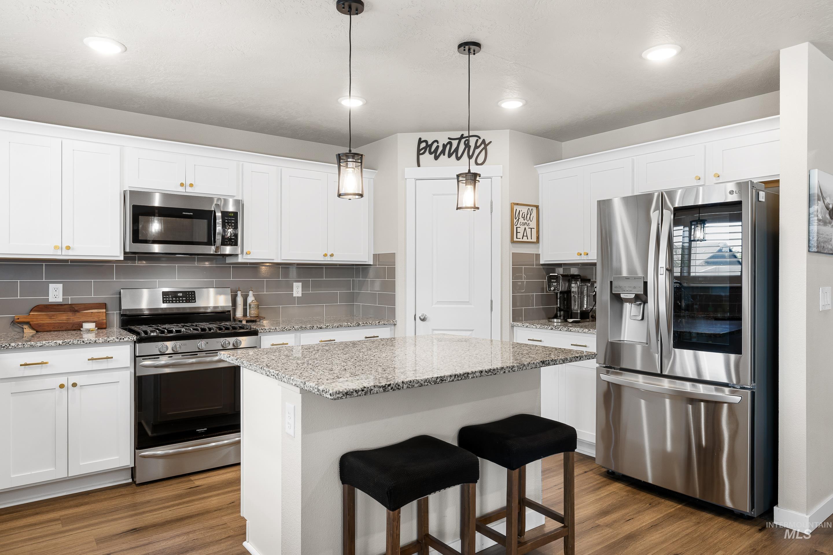 3150 N Cherry Grove Way Property Photo 14