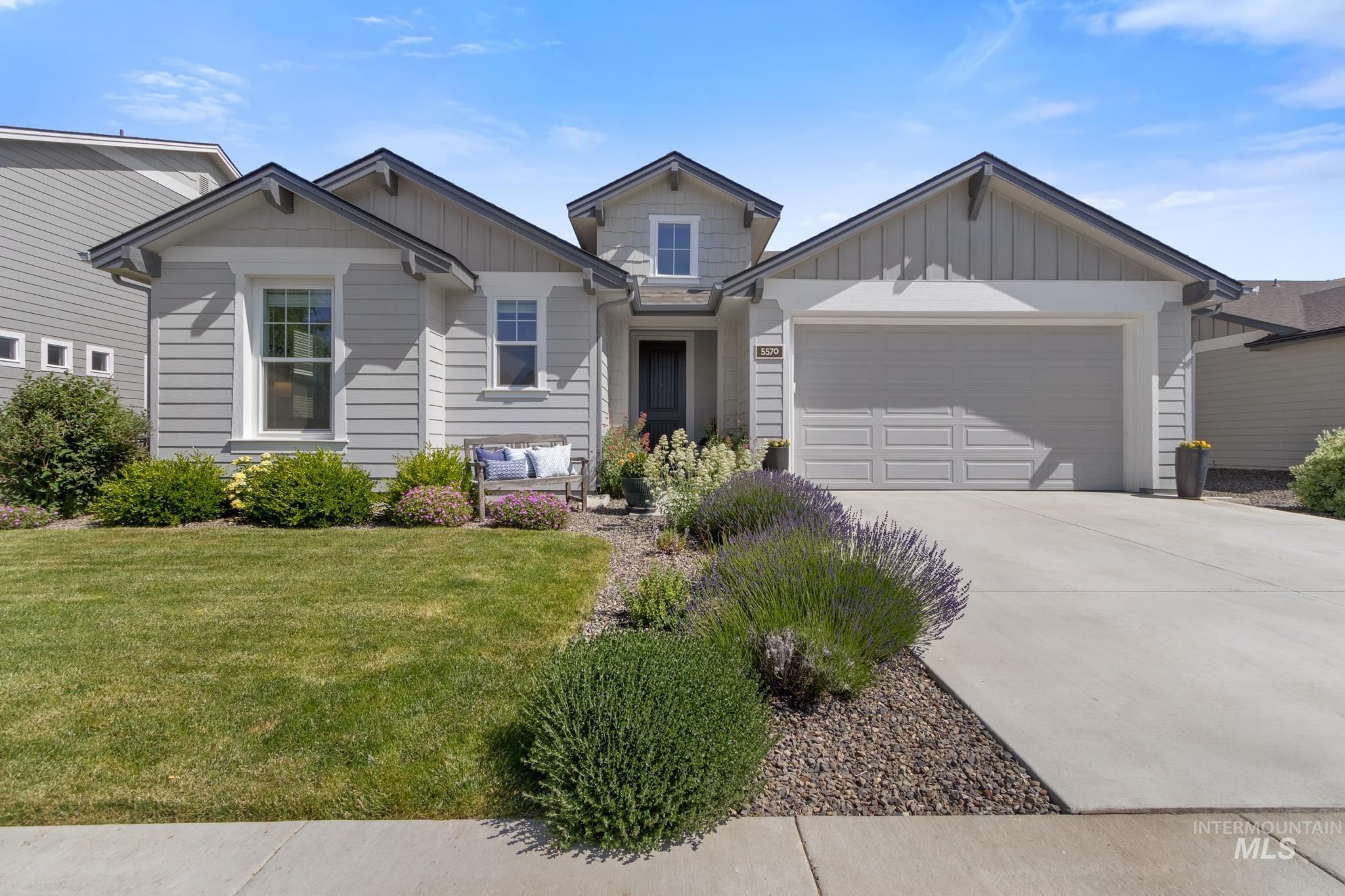 5570 W Hopwood Property Photo 1
