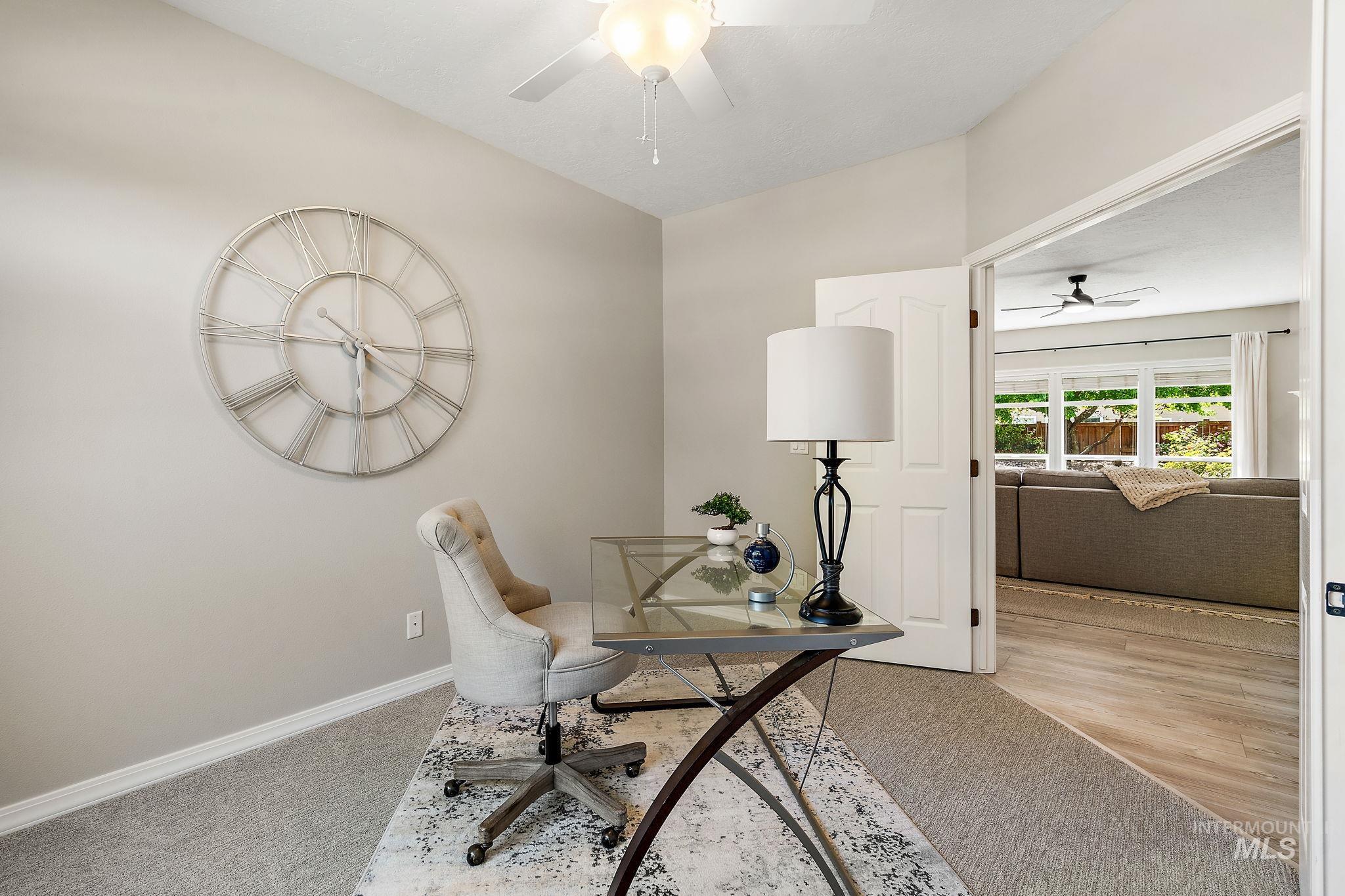 2327 W Boulder Bar Dr Property Photo 5