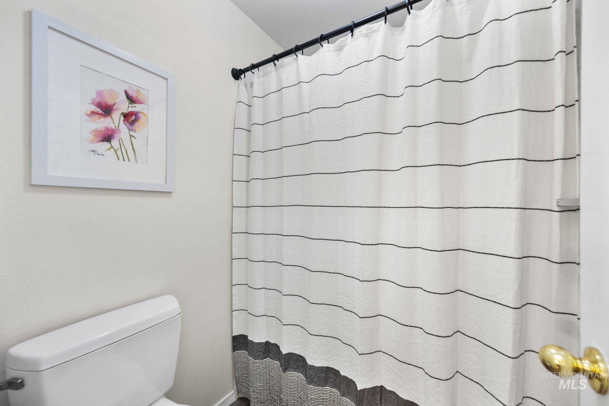 2245 N Sapphire Place Property Photo 27