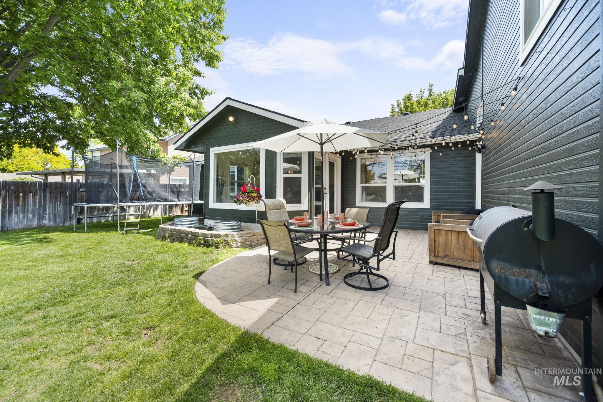 2245 N Sapphire Place Property Photo 44