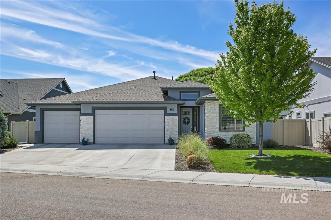 1753 S Kimball Way Property Photo 1