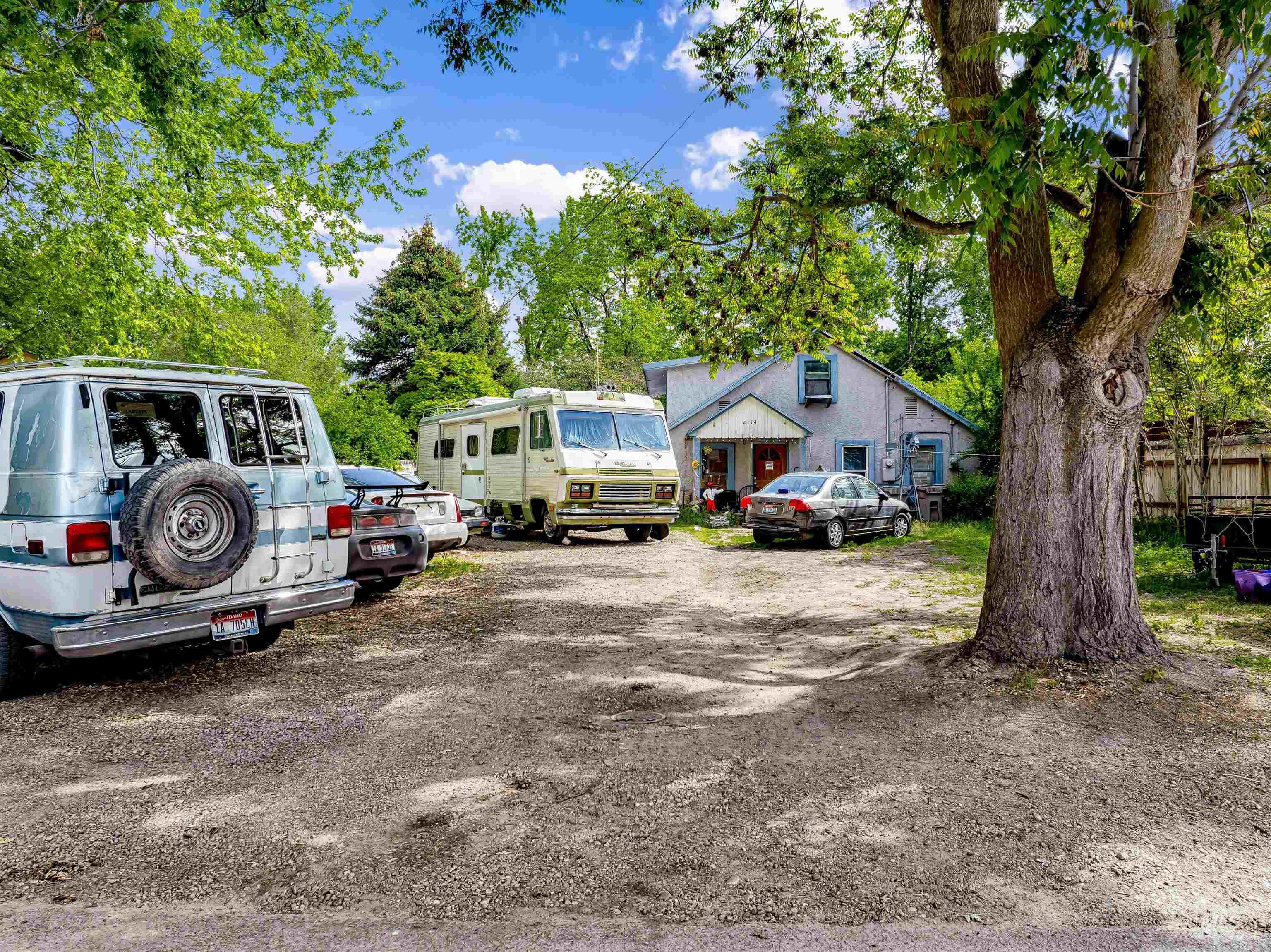 4114 W Garnet Property Photo 3