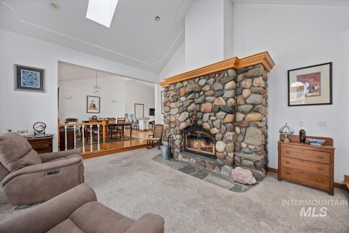 102 Winged Foot Rd Property Photo 8