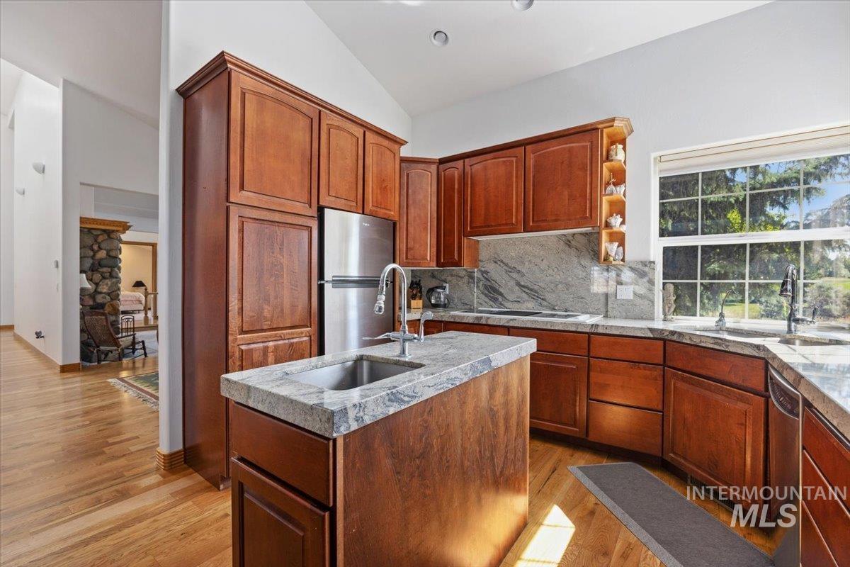 102 Winged Foot Rd Property Photo 15