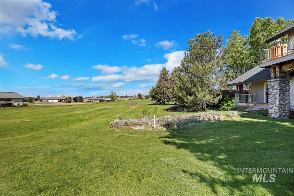 102 Winged Foot Rd Property Photo 47