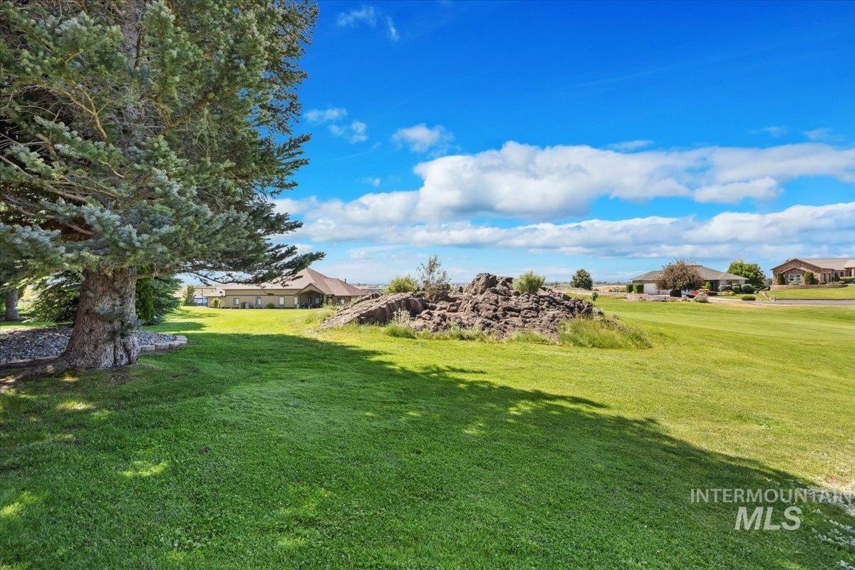 102 Winged Foot Rd Property Photo 48