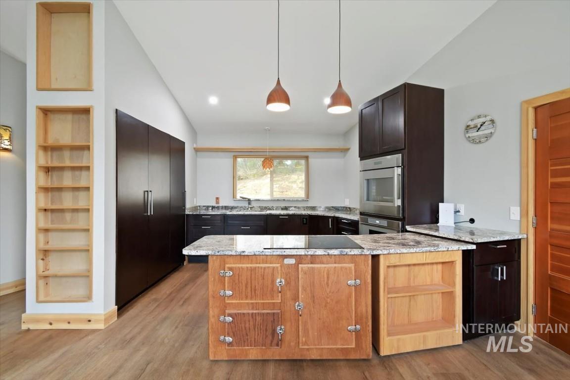 600 Clear Creek Rd Property Photo 6