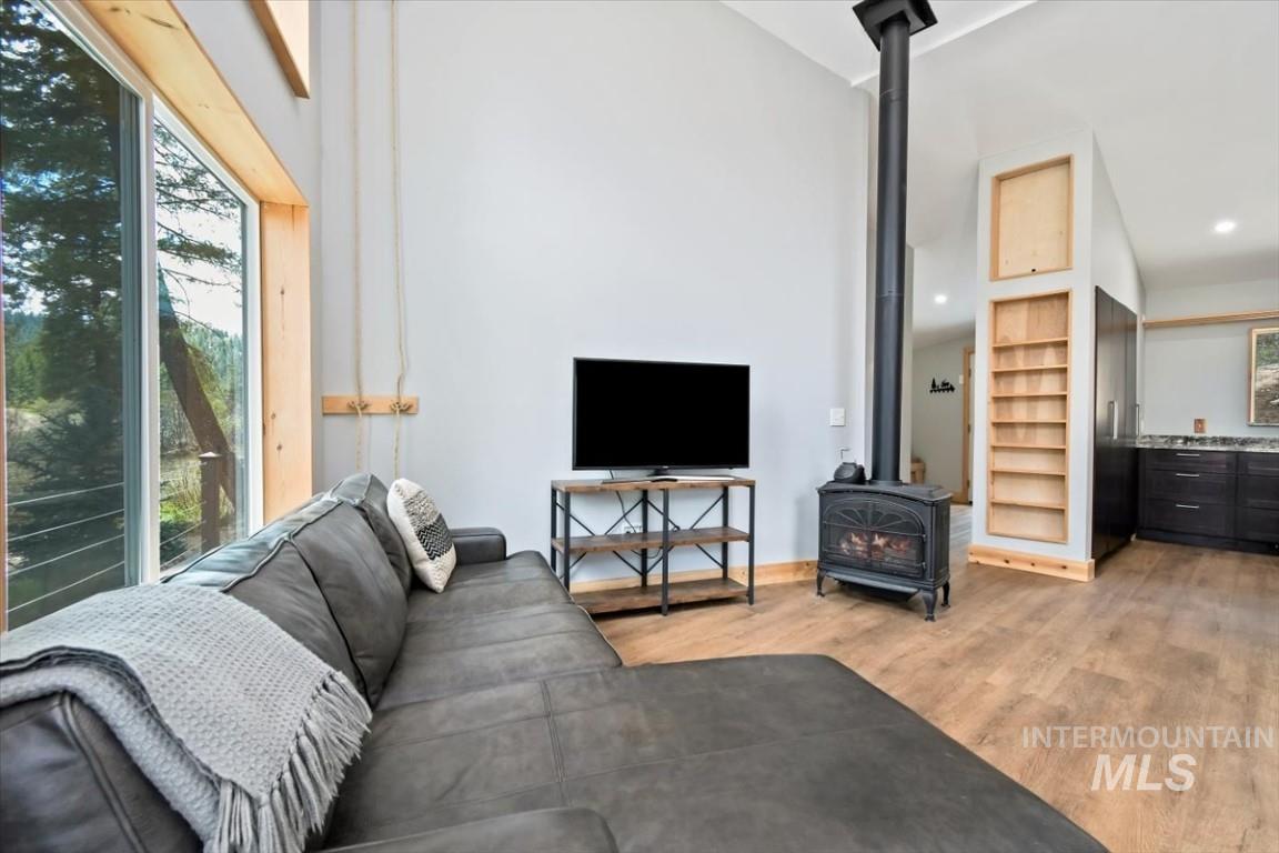 600 Clear Creek Rd Property Photo 8