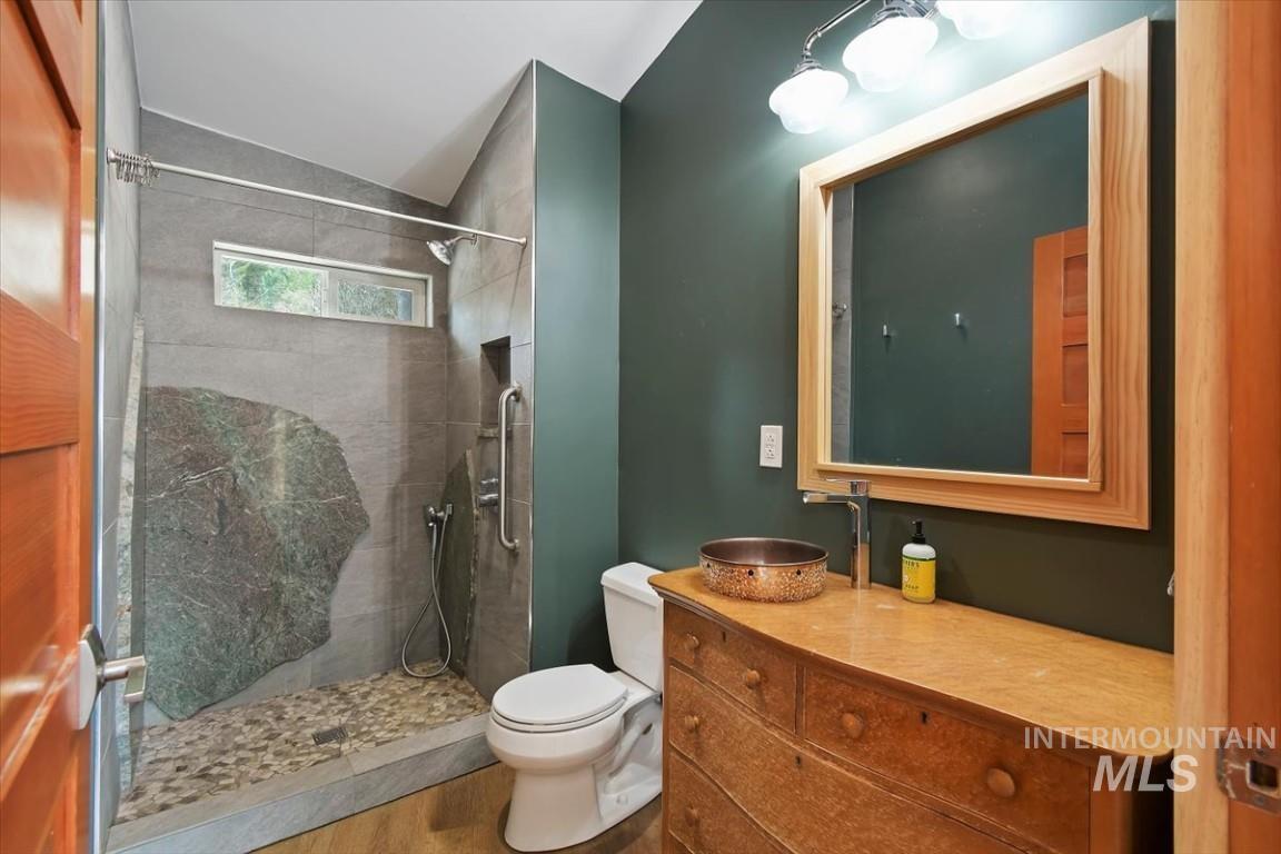 600 Clear Creek Rd Property Photo 17