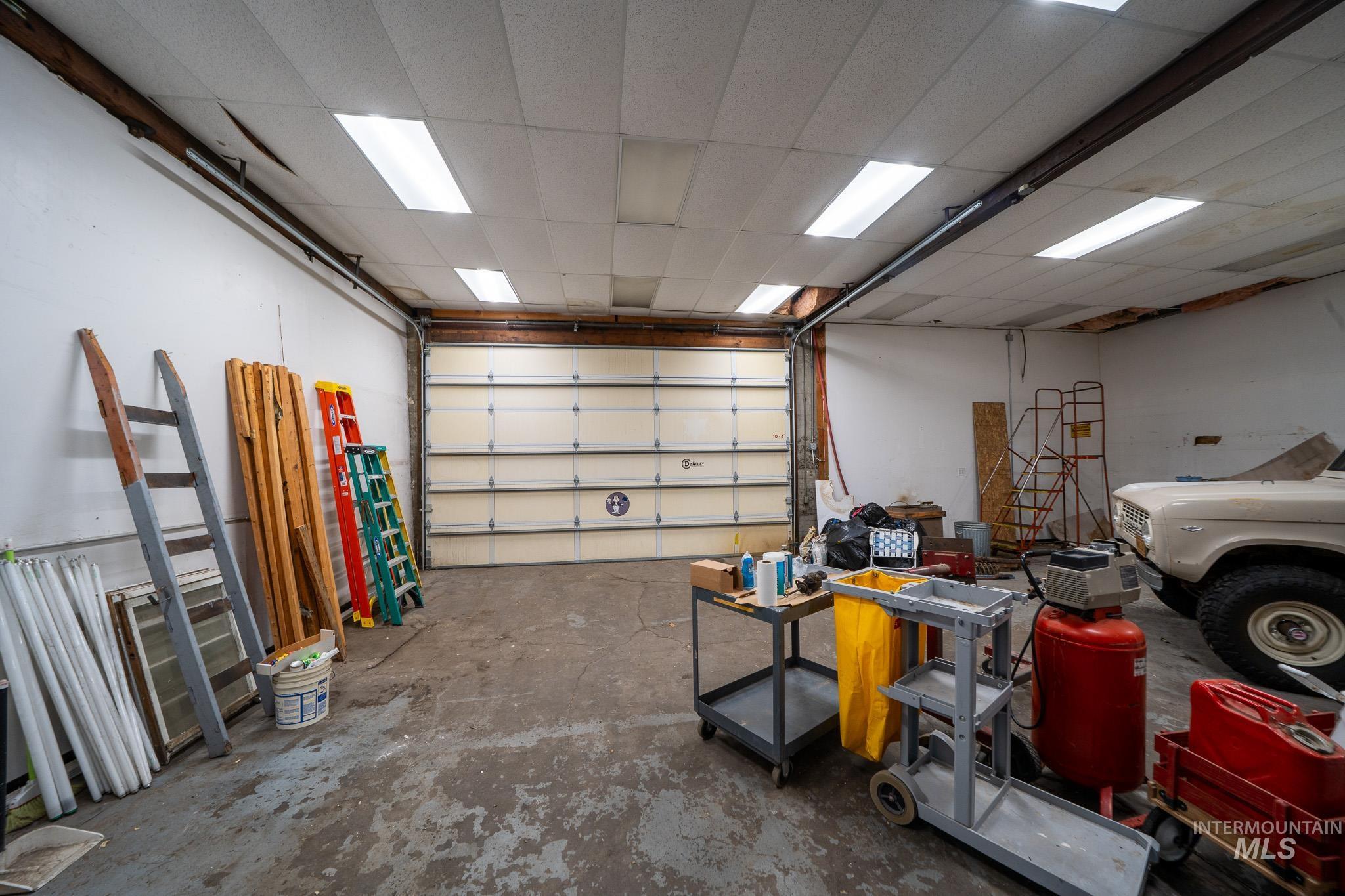 844 D Street Property Photo 21