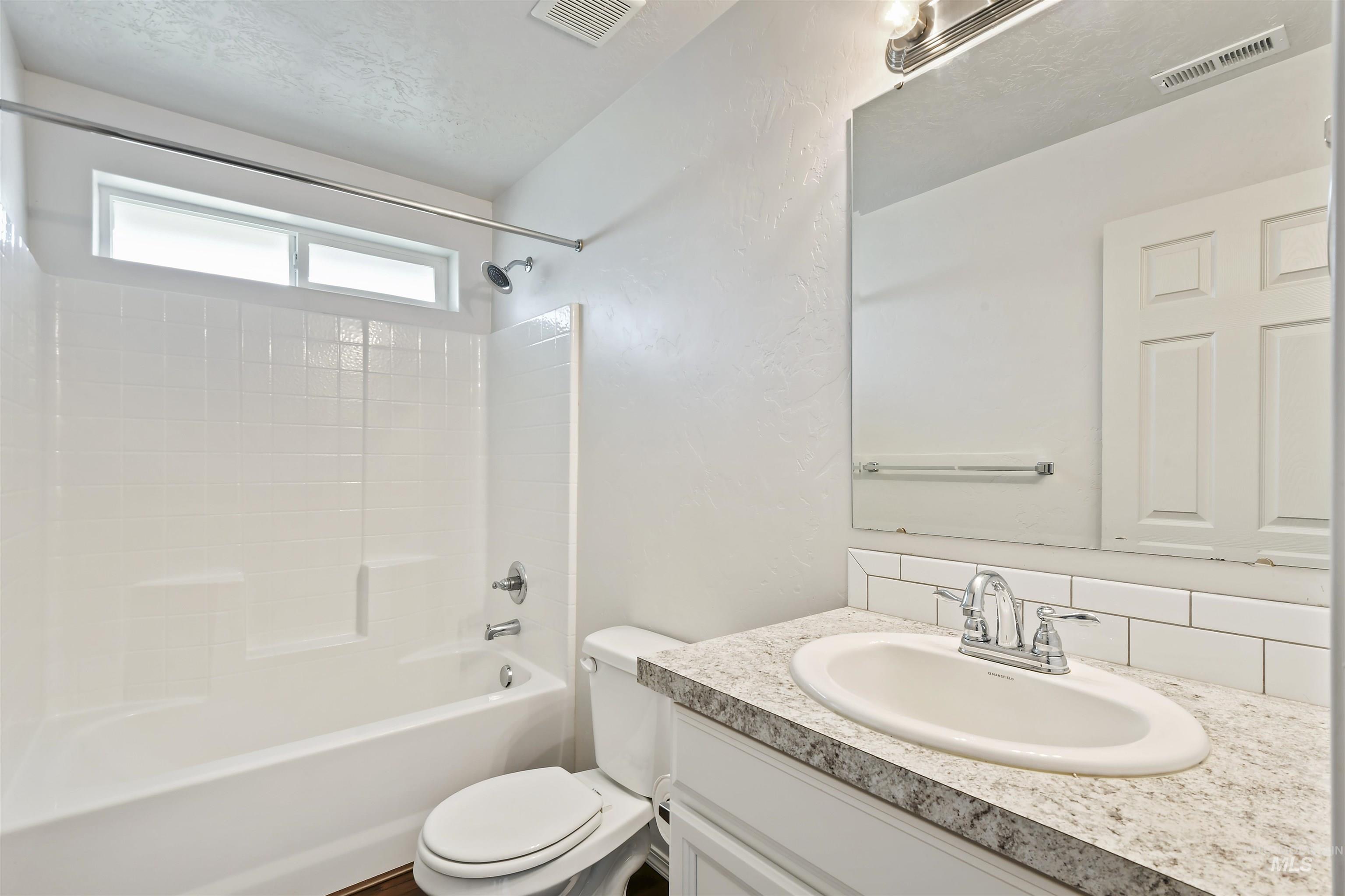 14096 Billowy Way Property Photo 12