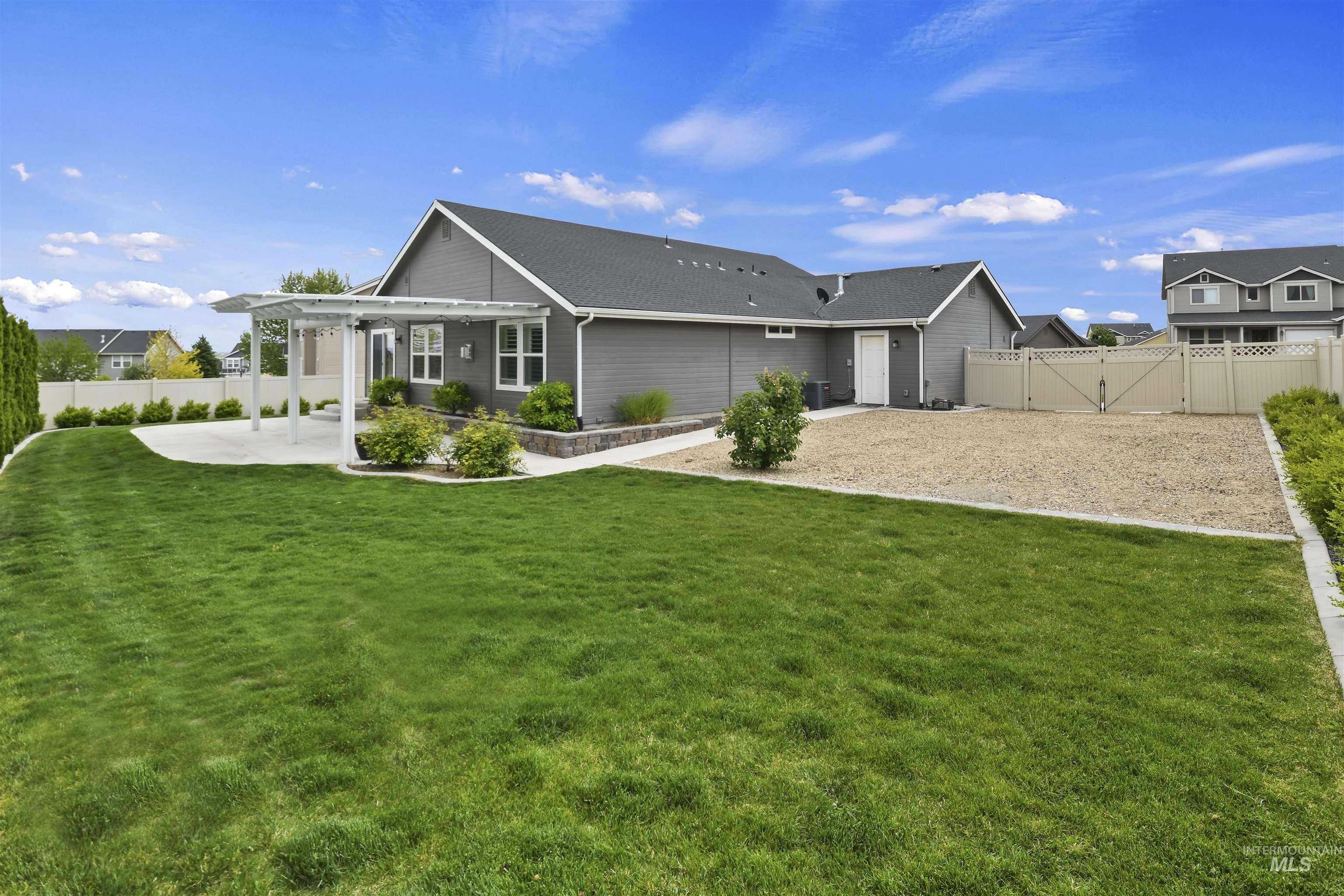 14096 Billowy Way Property Photo 24