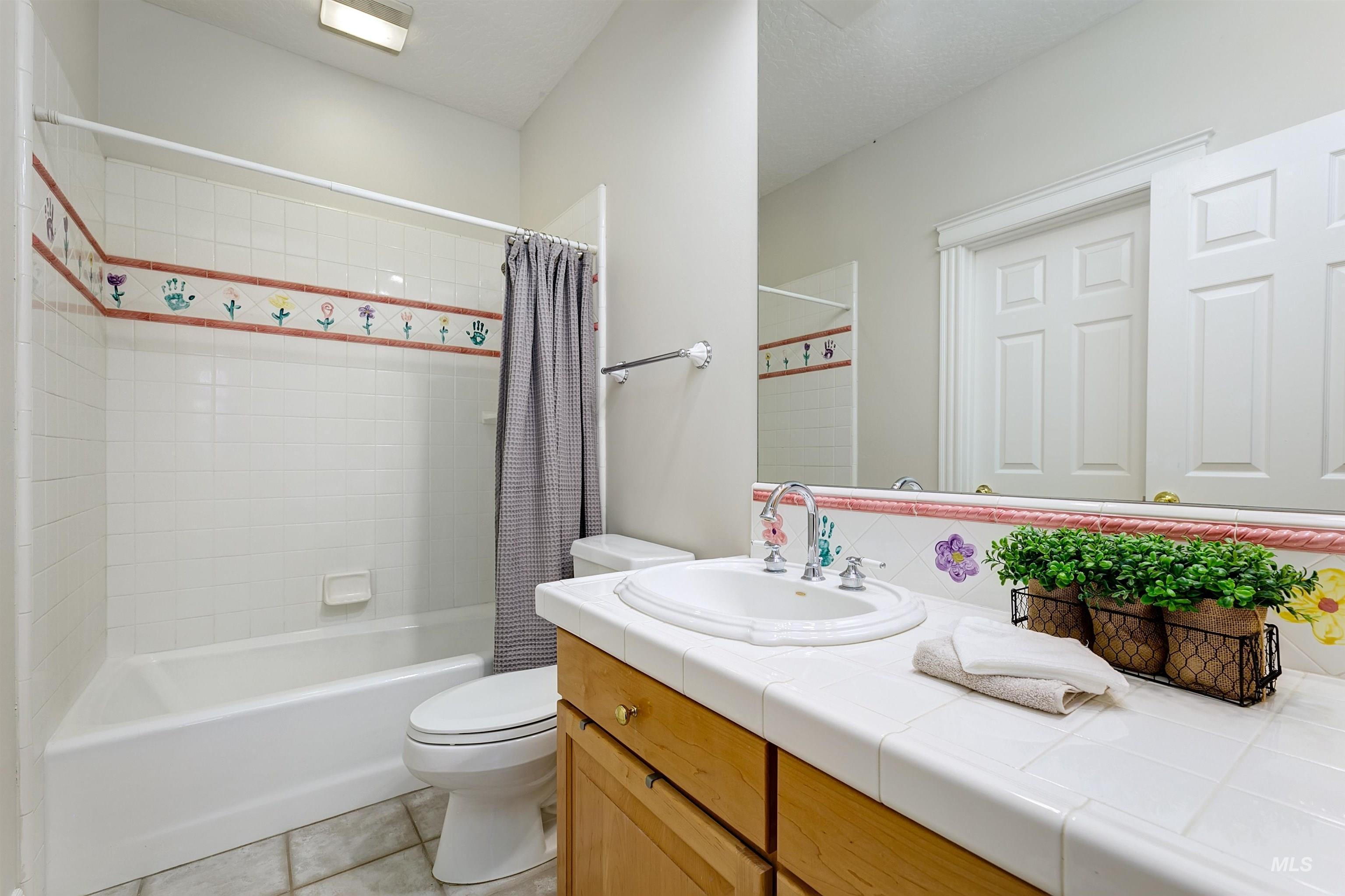 3586 N Croft Way Property Photo 30