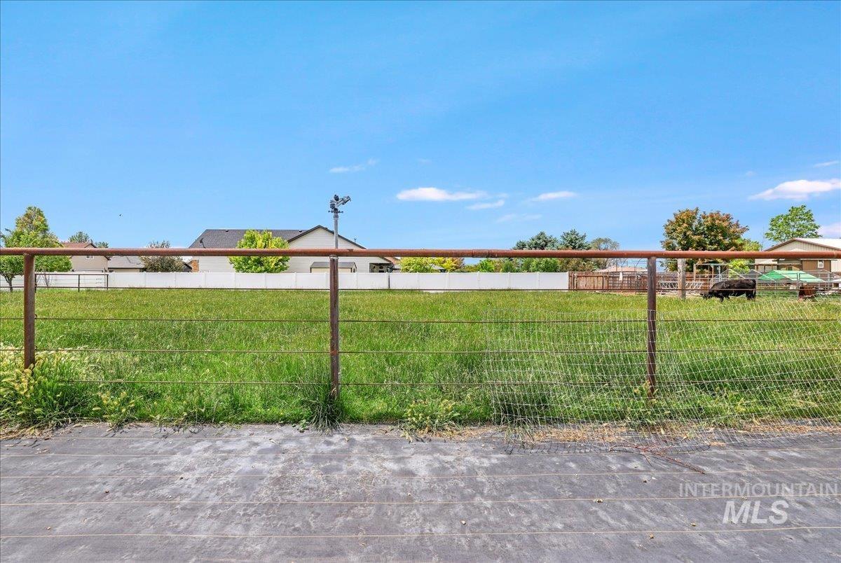 1011 Filer Ave W Property Photo 36