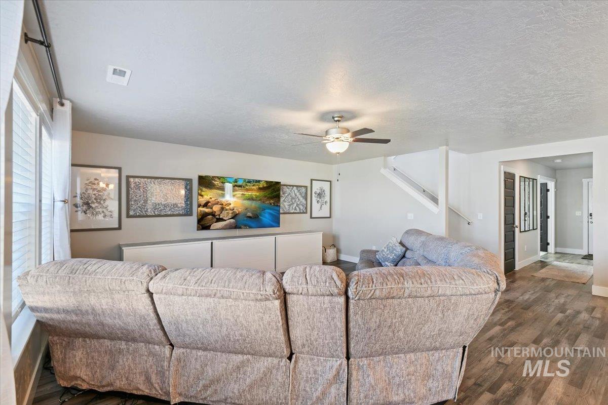 16719 Hopper Ave. Property Photo 16