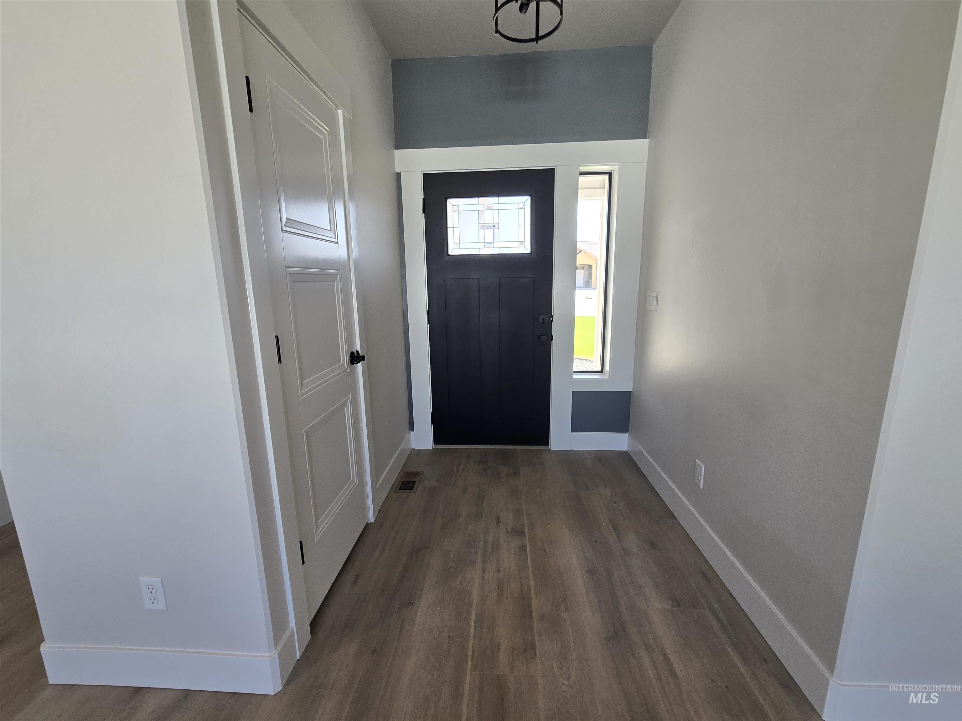 531 Full Moon Way Property Photo 6
