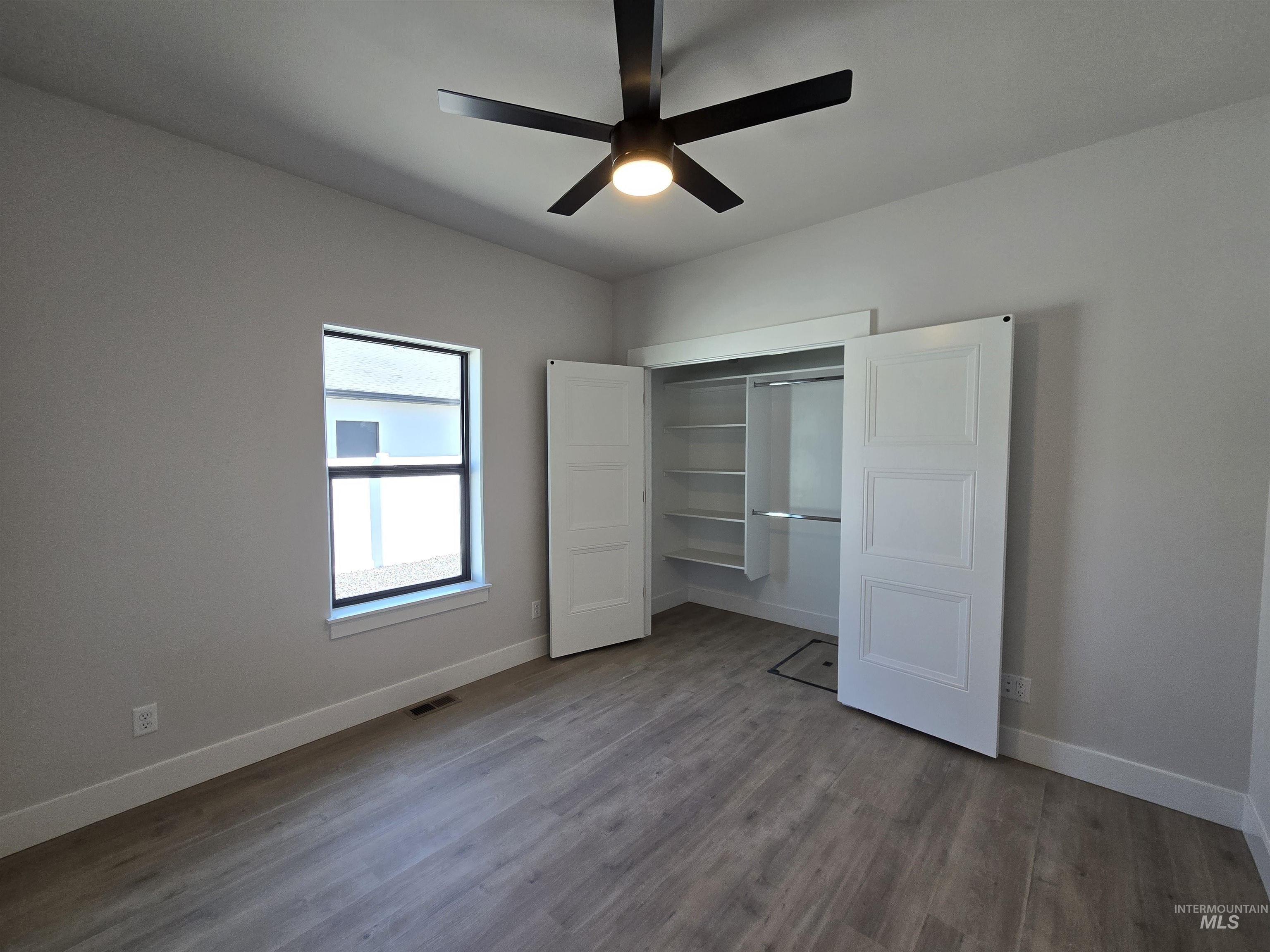 531 Full Moon Way Property Photo 32