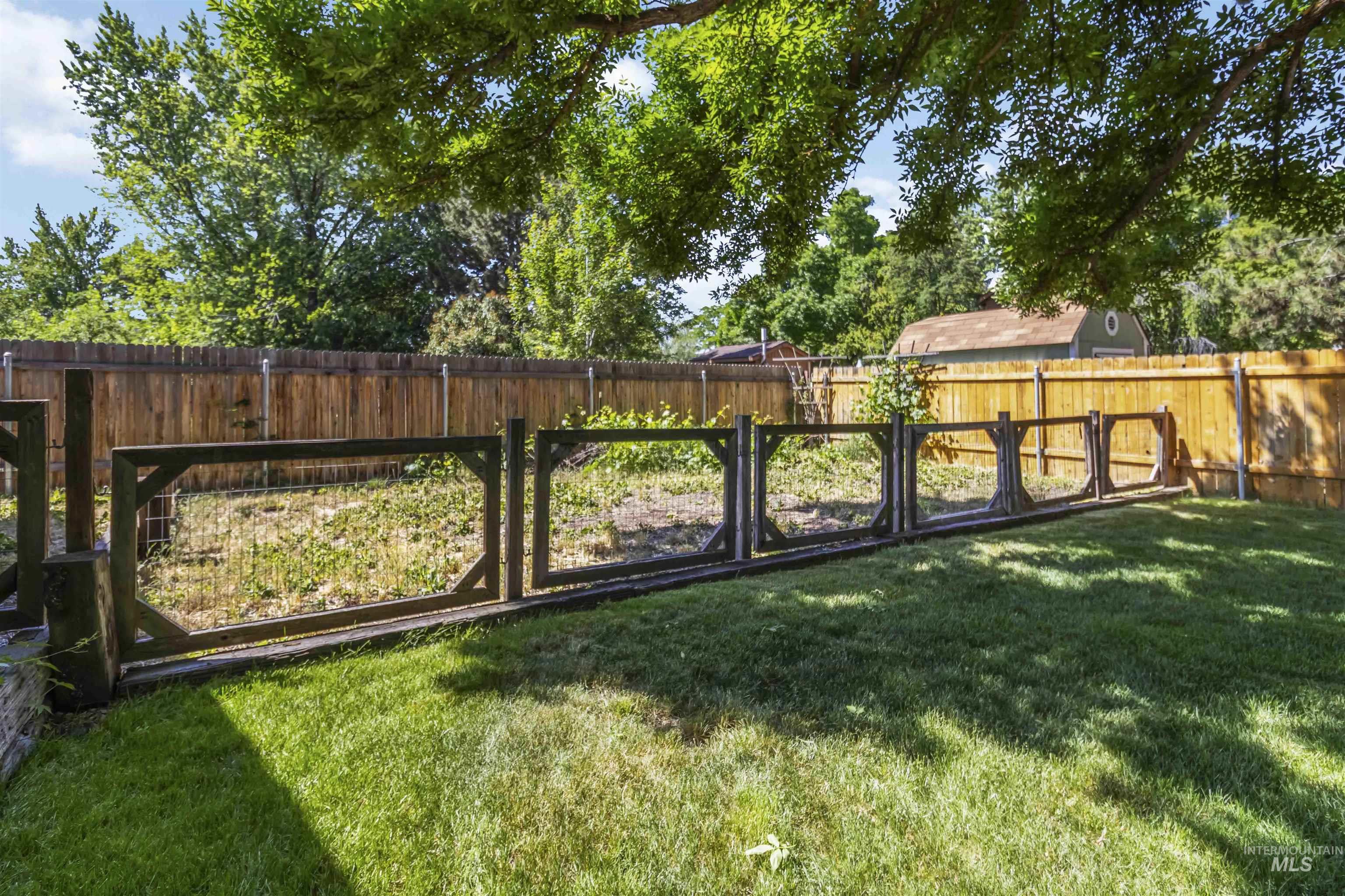 1719 S Gekeler Ln. Property Photo 50
