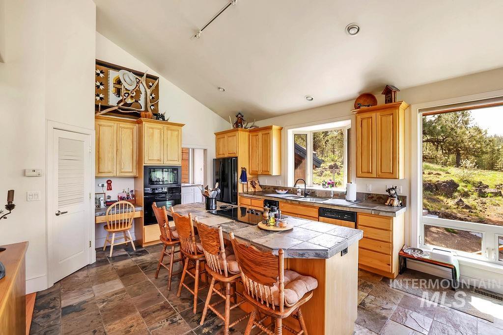 2510 Price Valley Road Property Photo 18