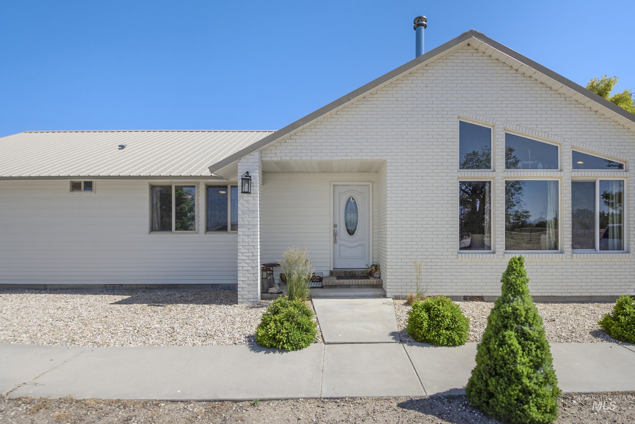2209 Southside Blvd Property Photo 6