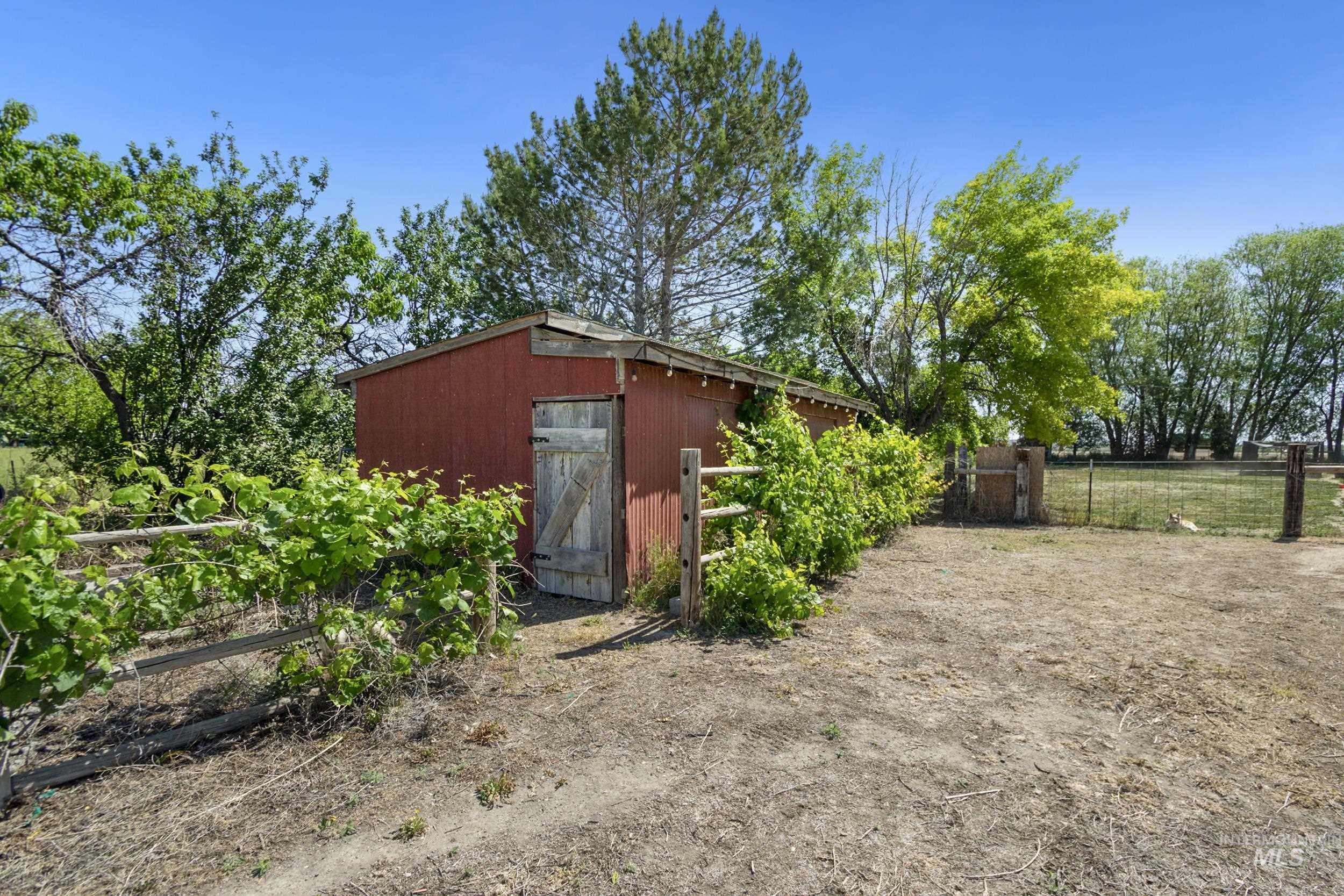 2209 Southside Blvd Property Photo 37