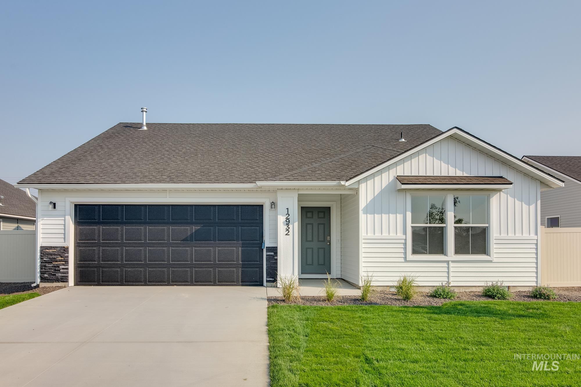 2944 N Arroyo Vista Way Property Photo 1