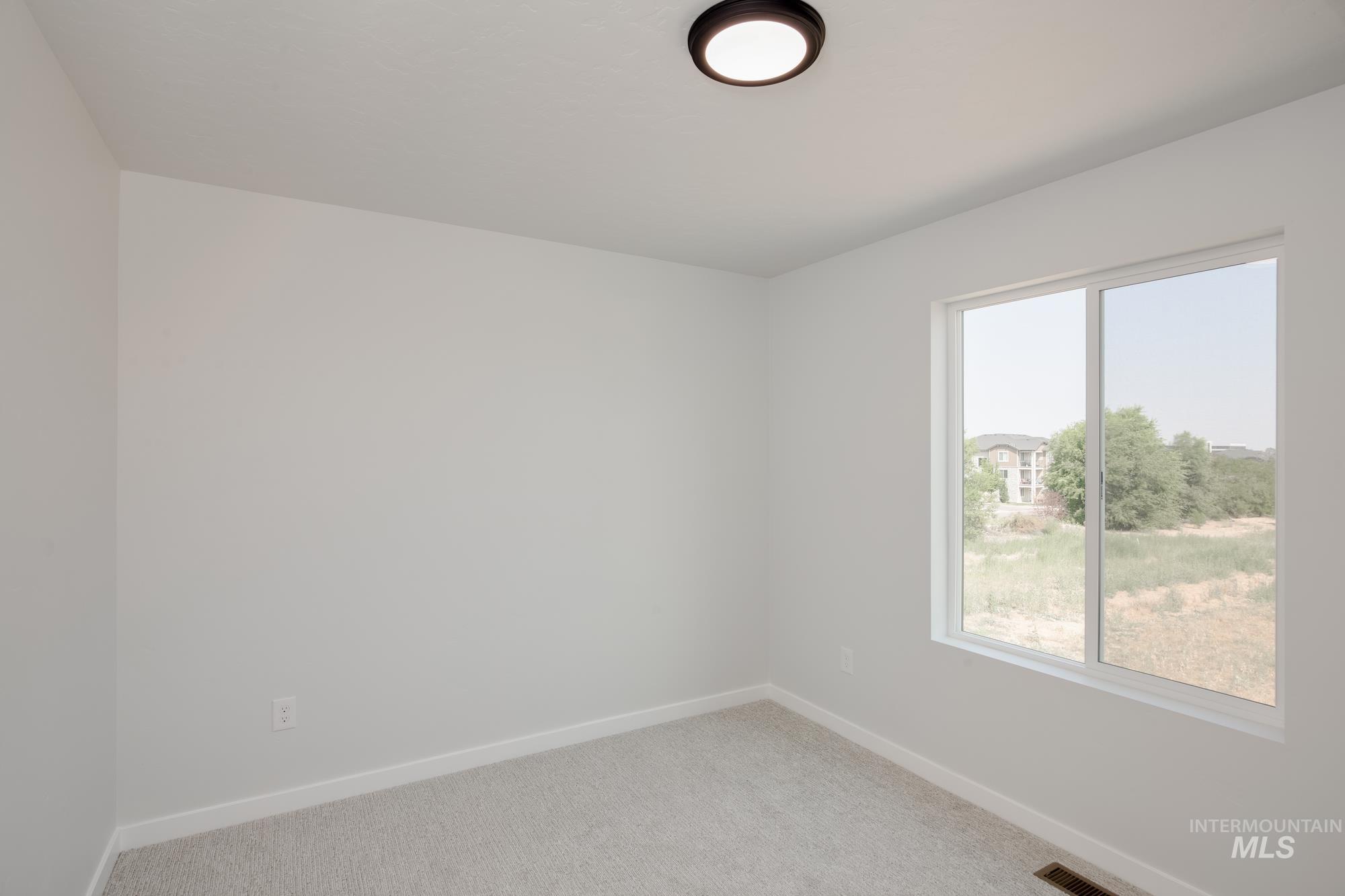 5011 S Amorita Ave Property Photo 17