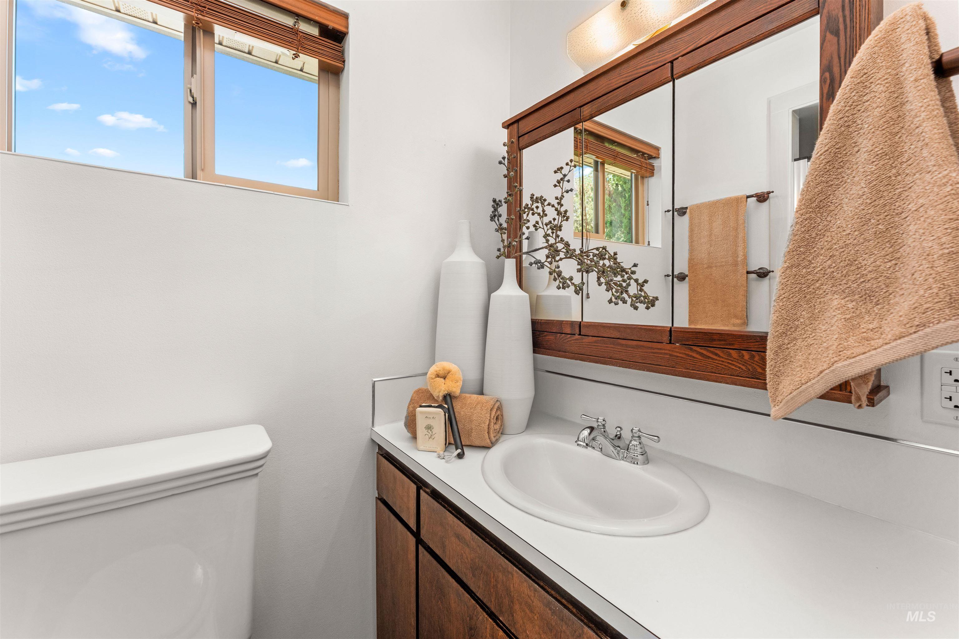 23886 Farmway Rd Property Photo 22