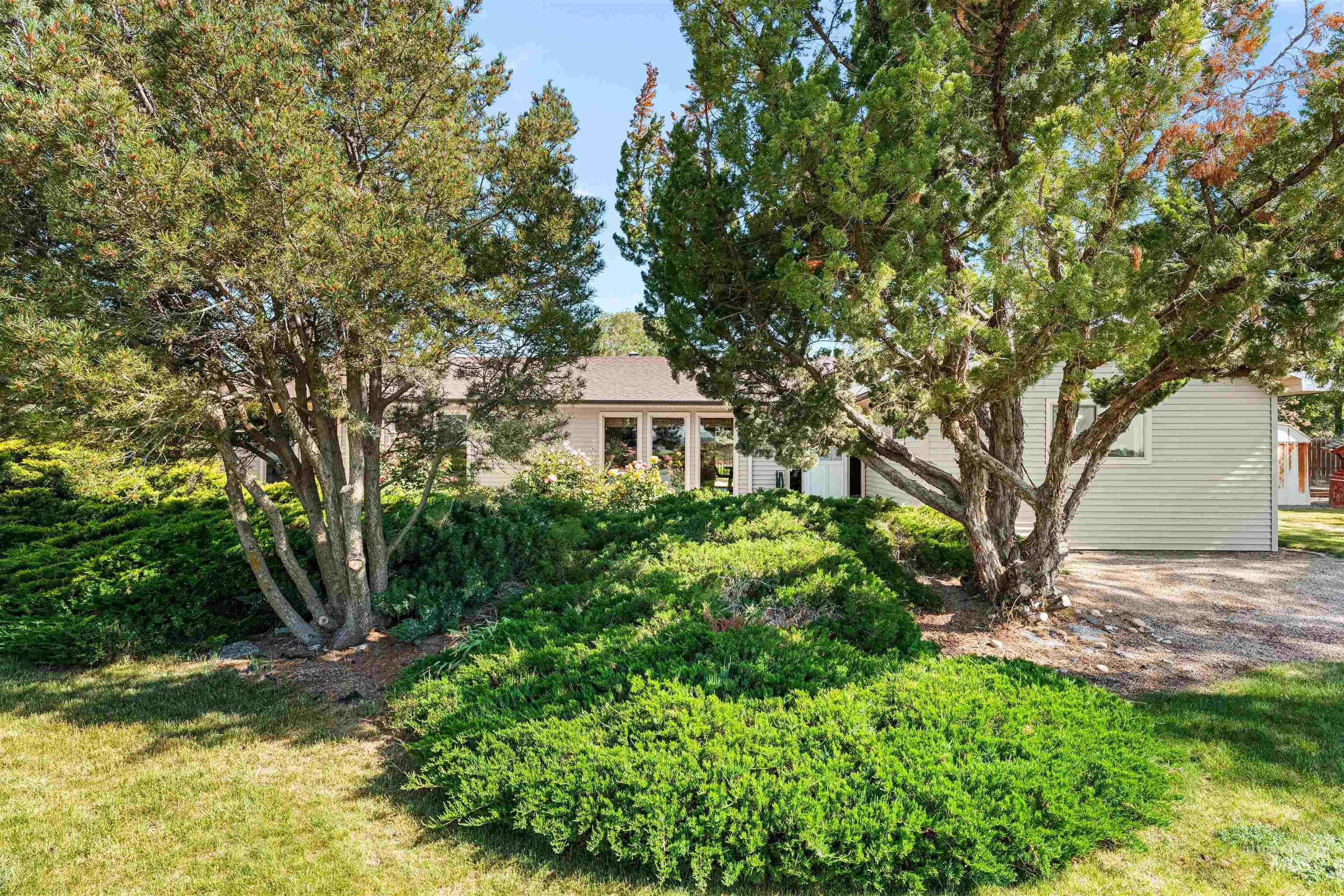 23886 Farmway Rd Property Photo 38