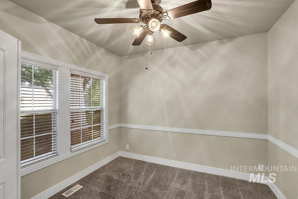3650 North Park Crossing Ave Property Photo 7