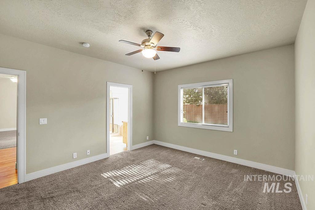 3650 North Park Crossing Ave Property Photo 25