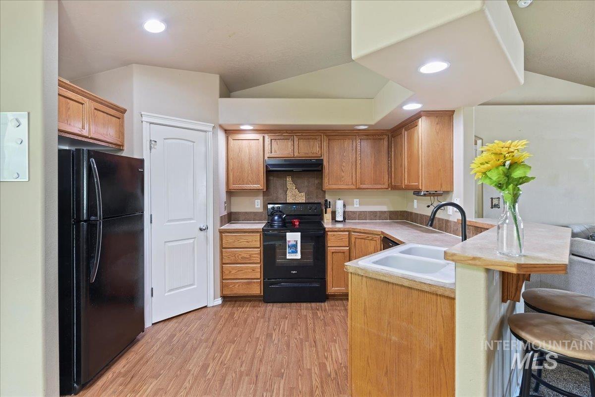 5319 Asbury Way Property Photo 8
