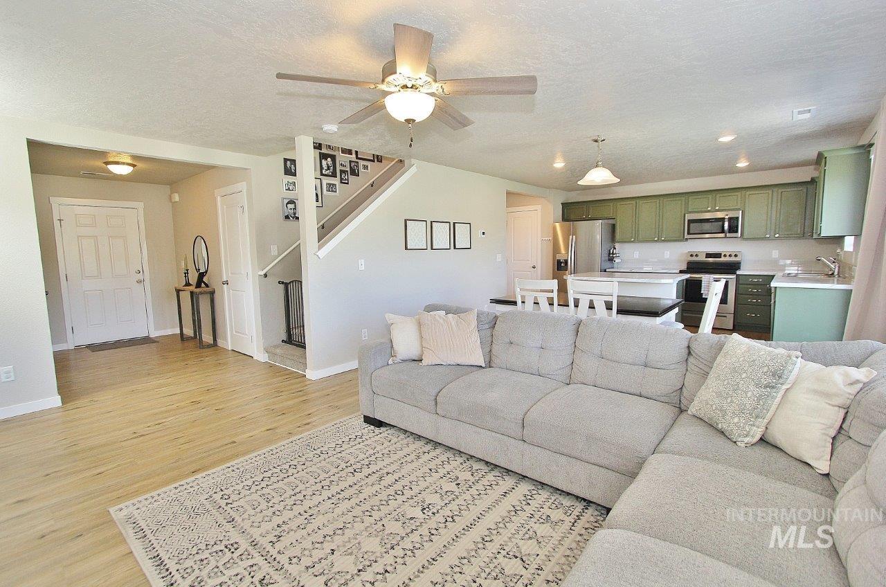 10382 Scout Ridge St Property Photo 2