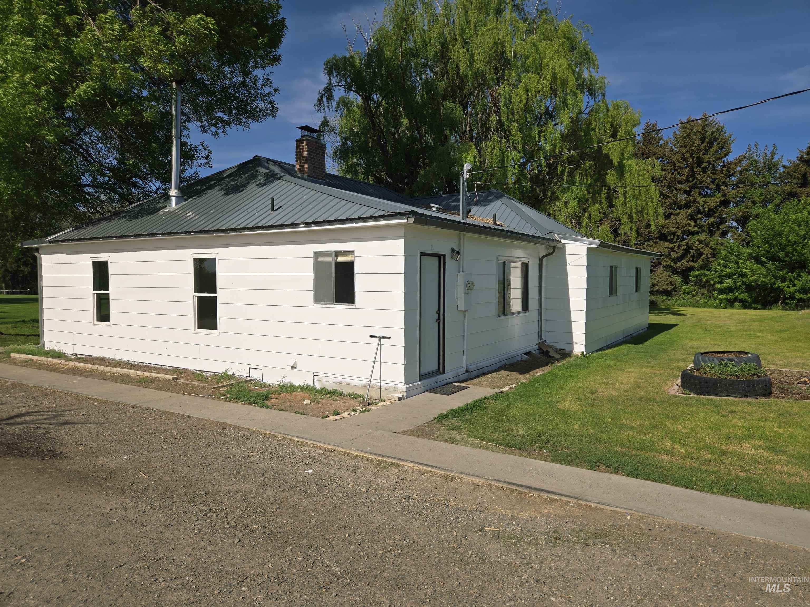 1878 E 1700 S Property Photo 35
