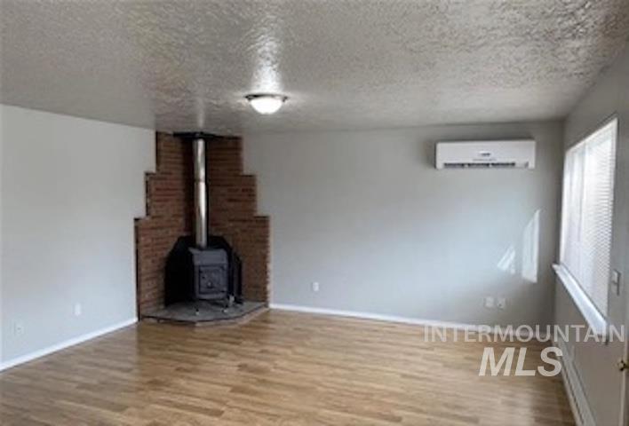 465 Samarra Property Photo 6
