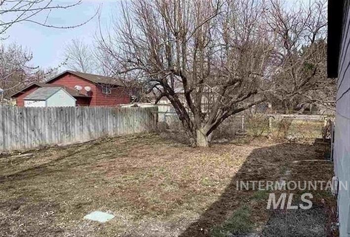 465 Samarra Property Photo 14