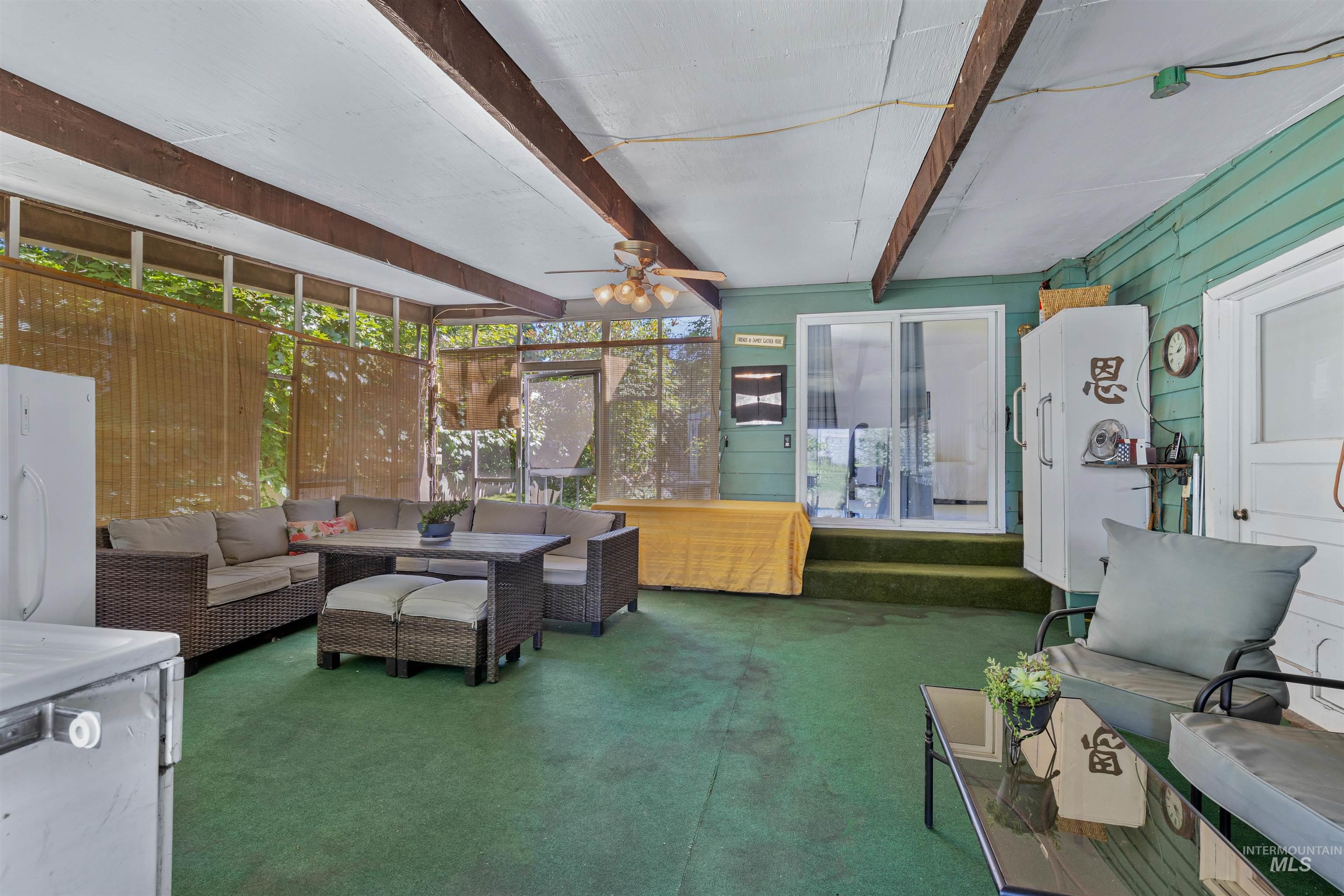 1601 20th Ave Property Photo 17