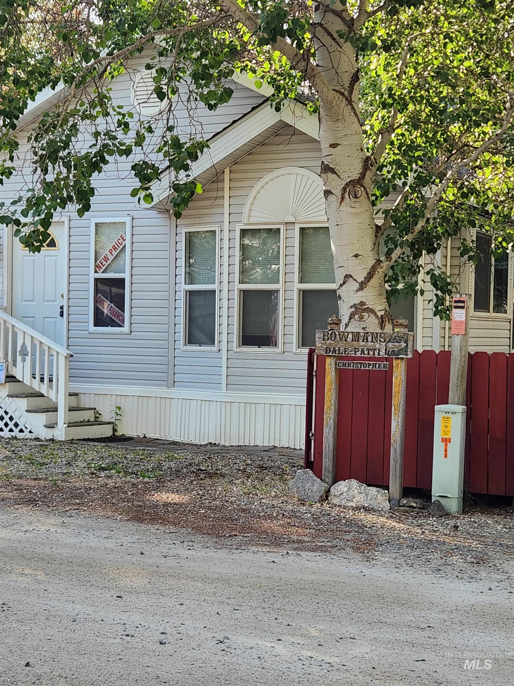 514 E13 Sawyer St Property Photo 2