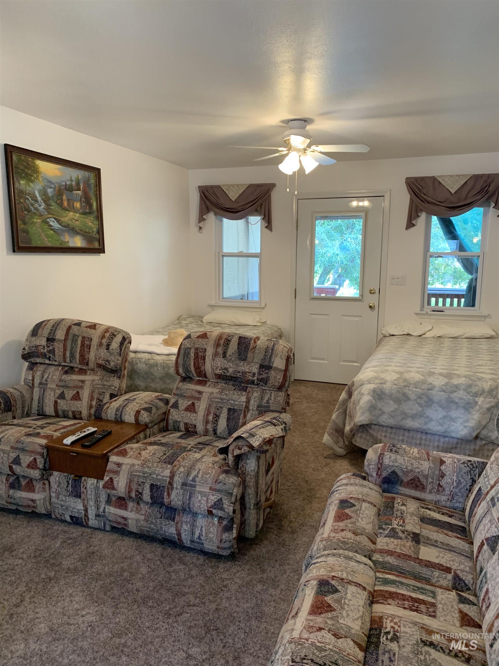 514 E13 Sawyer St Property Photo 10