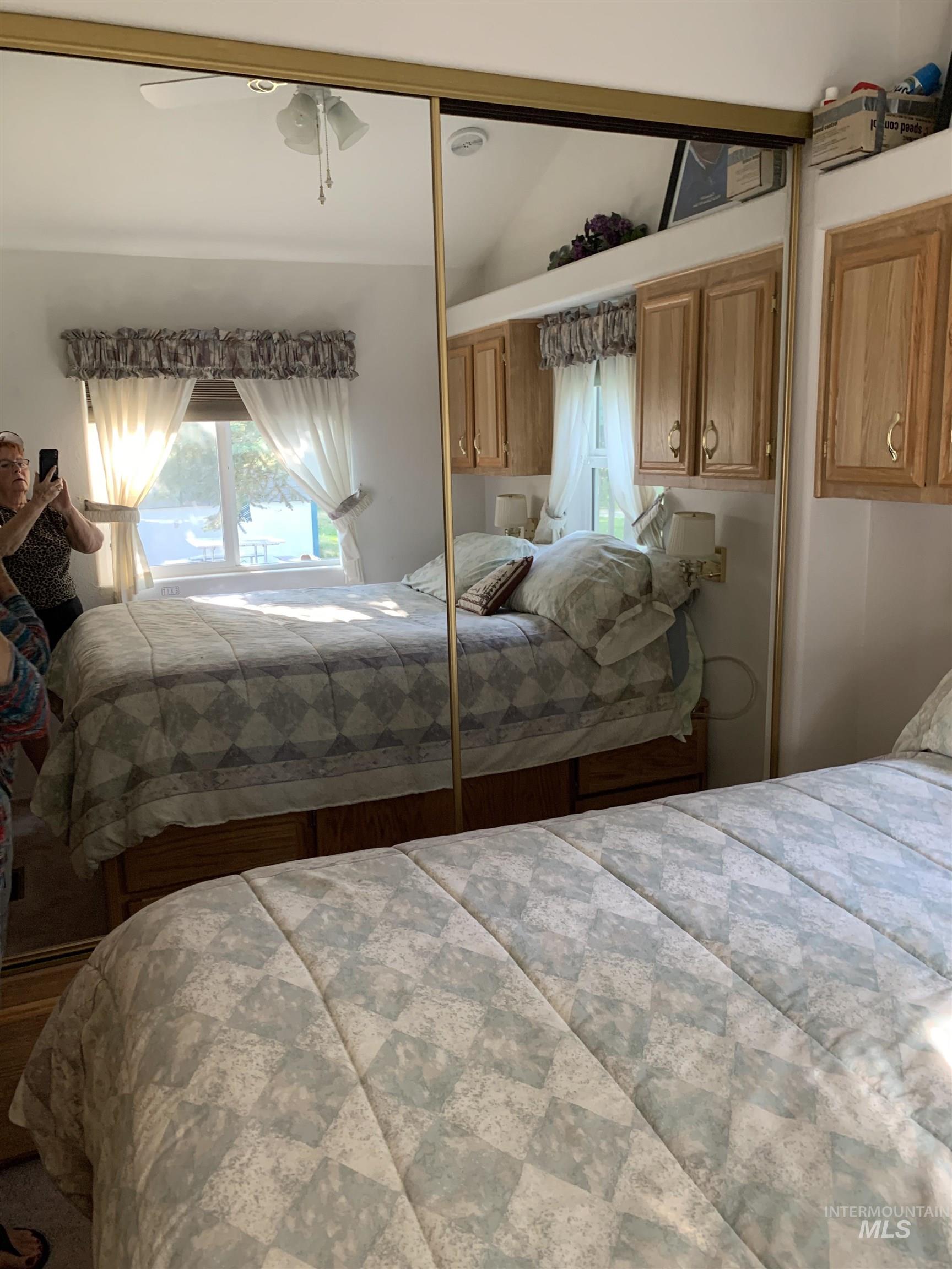 514 E13 Sawyer St Property Photo 17
