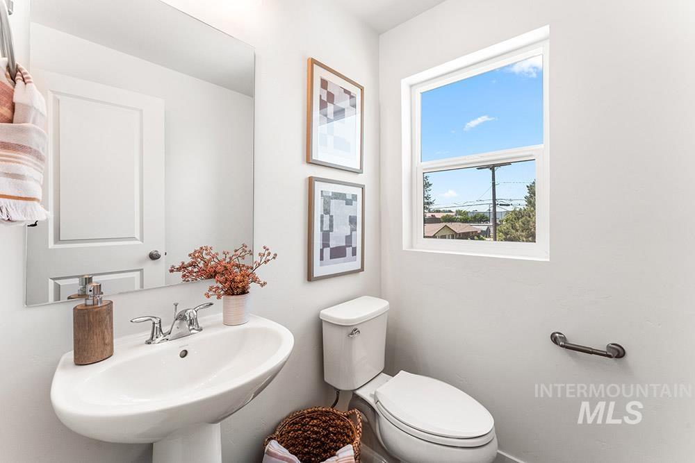 1708 N Timathy Ln Property Photo 17