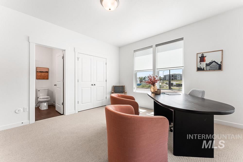 1708 N Timathy Ln Property Photo 19