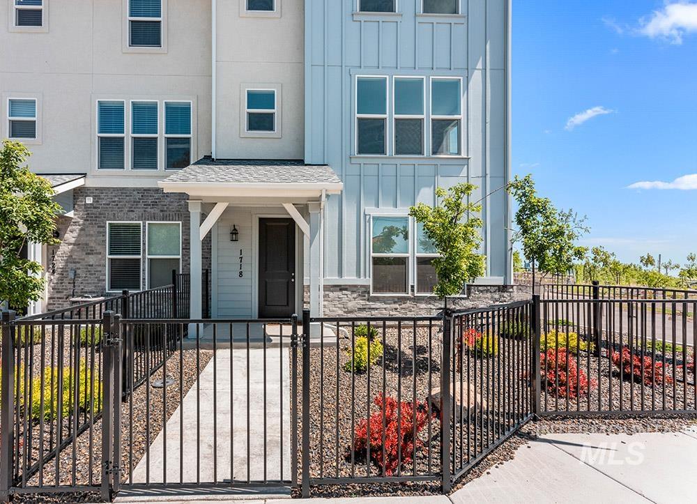 1708 N Timathy Ln Property Photo 22