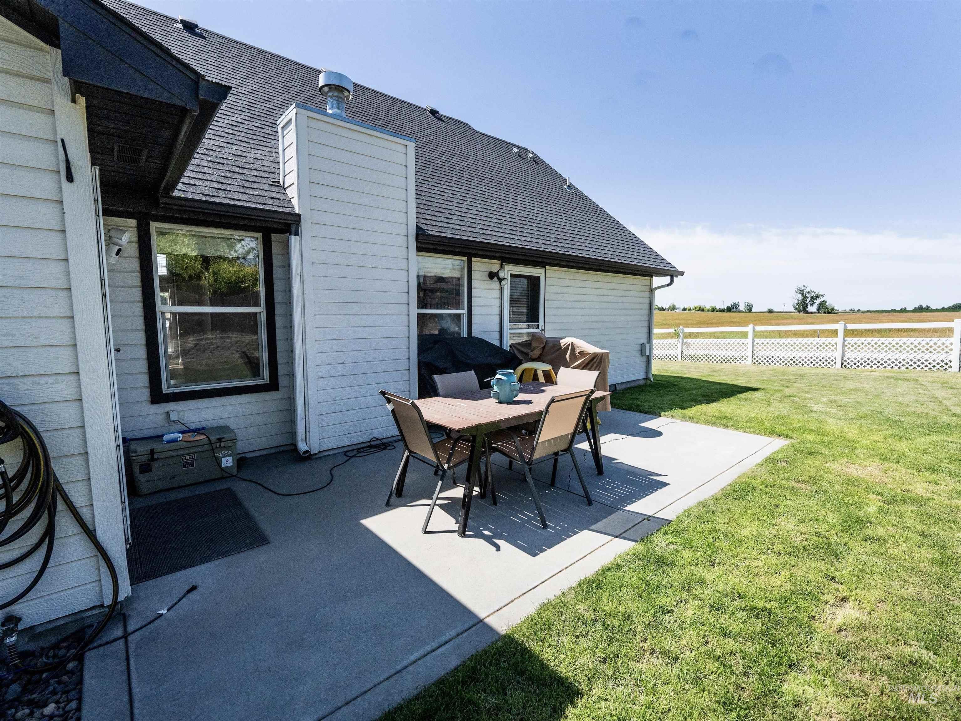 15210 Widgeon Property Photo 2