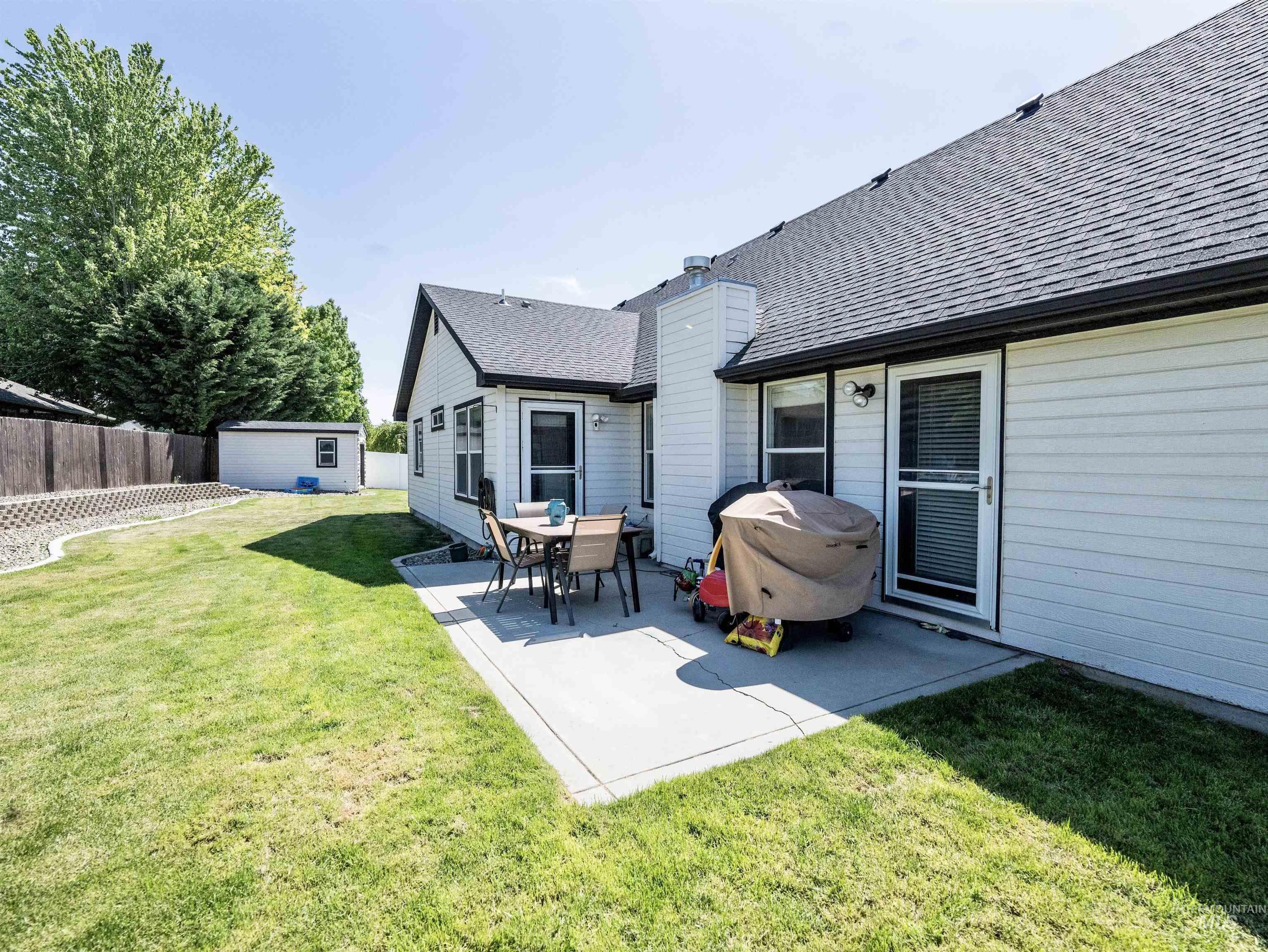 15210 Widgeon Property Photo 3