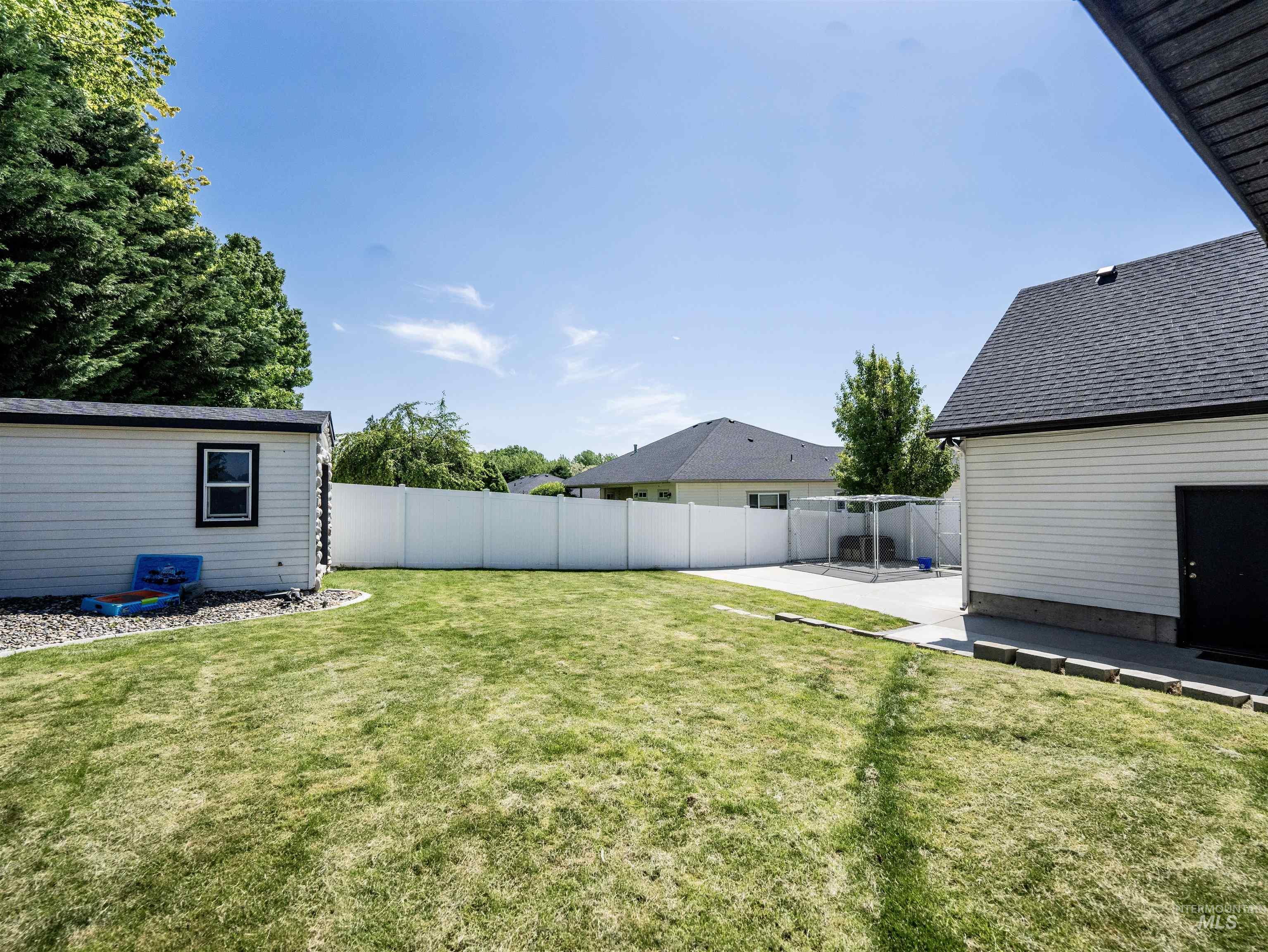15210 Widgeon Property Photo 6