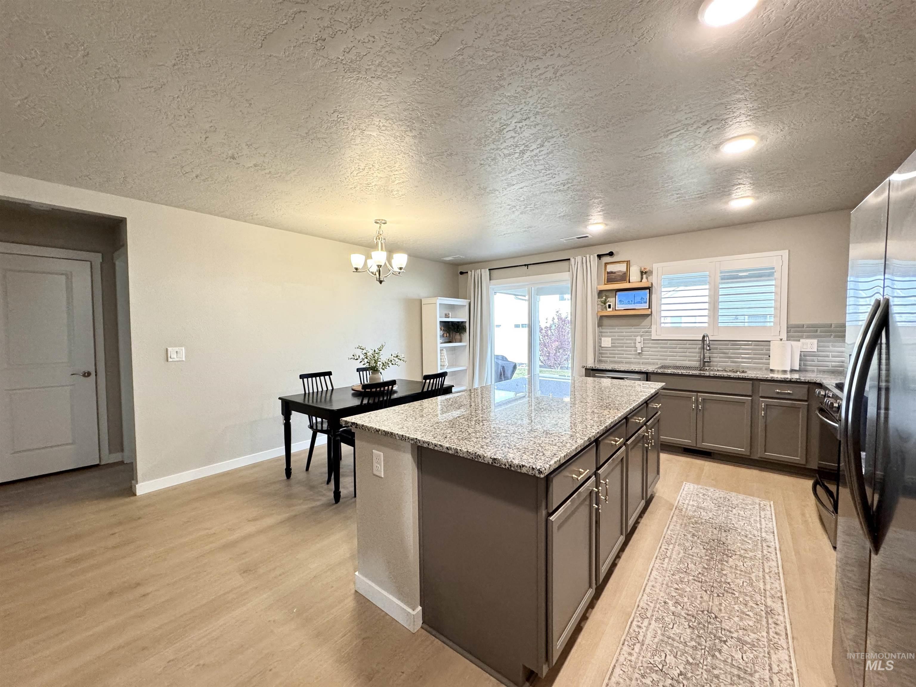 12288 Varga St Property Photo 10